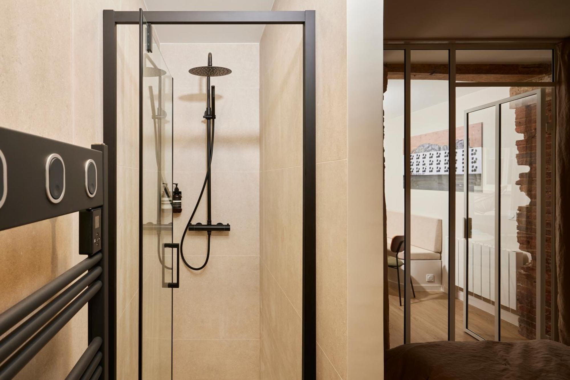 Ferienwohnung Stylish 2Br & 2Ba With Private Terrace Paris Exterior foto